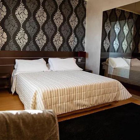 Castahotel ホテル カスタニート