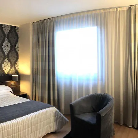 Castahotel 酒店 卡斯塔尼图