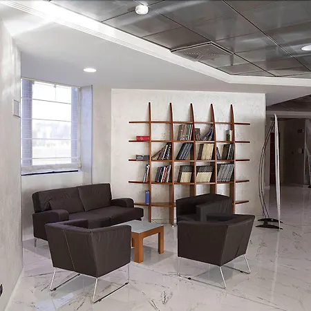 ホテル Castahotel 4*