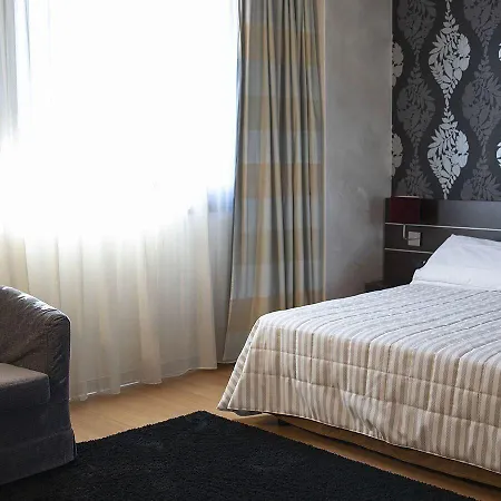 Castahotel 酒店 4*