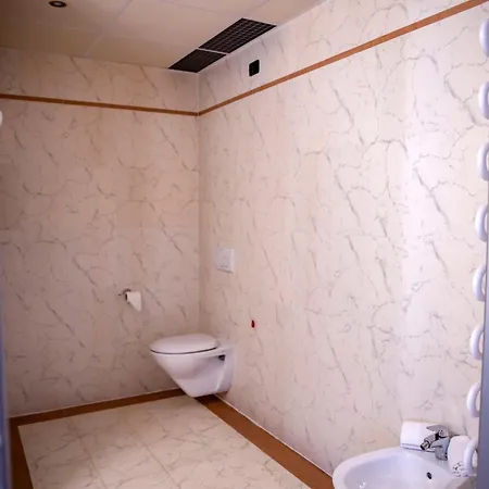 Castahotel 3*