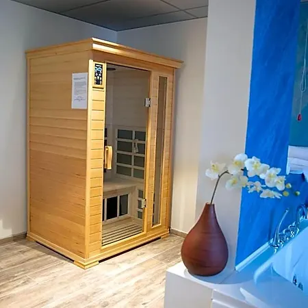 Castahotel 4*