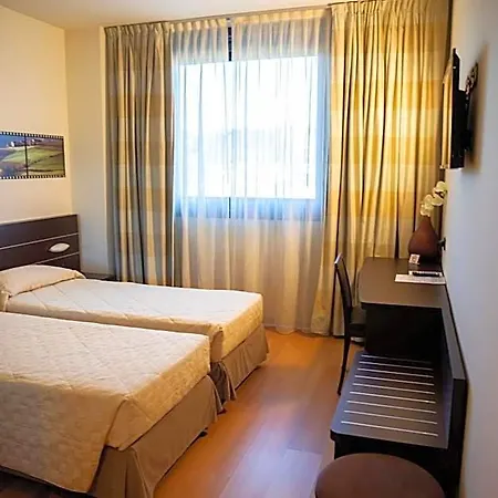 Castahotel 4*