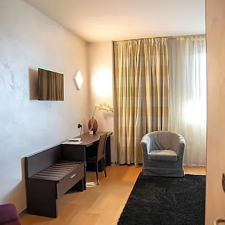 Castahotel 4* Castagnito