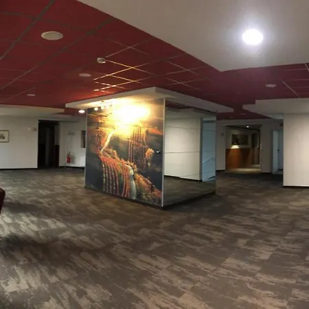 Castahotel ホテル 4*