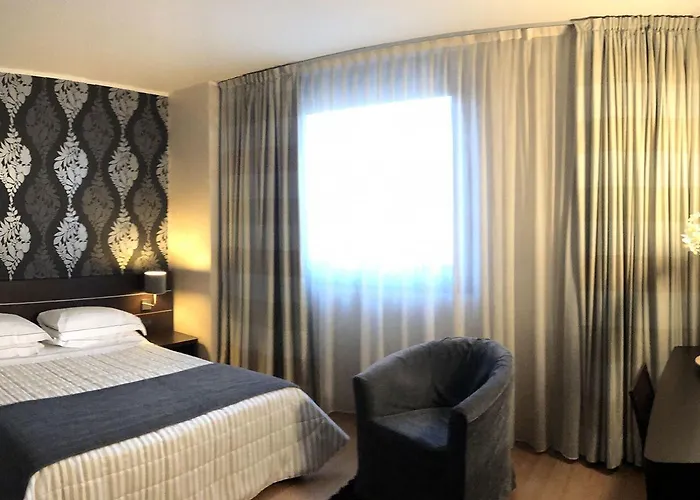 Castahotel Otel Castagnito
