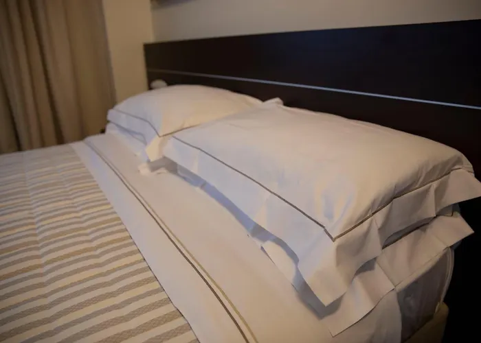Castahotel Otel